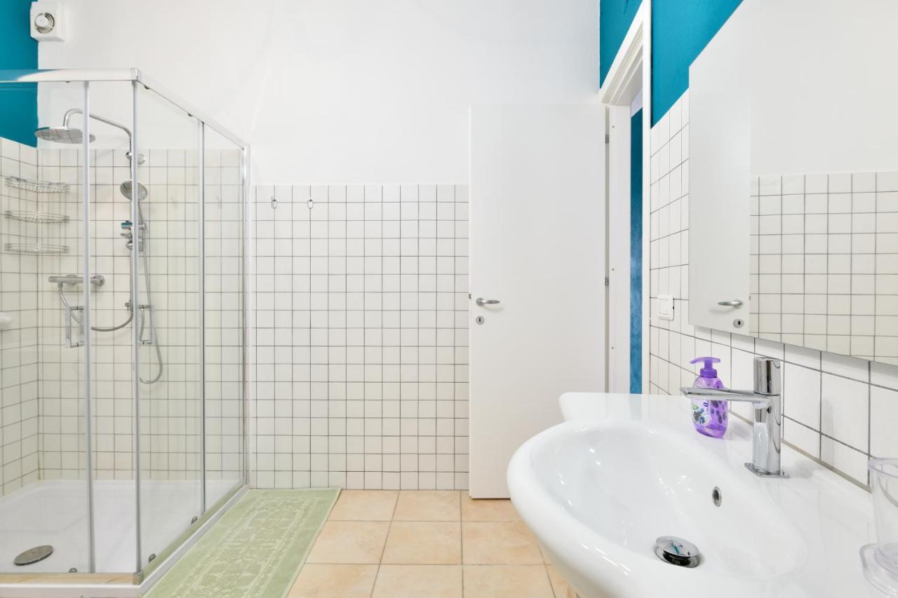 Gorropu Guest House Баунеї Екстер'єр фото